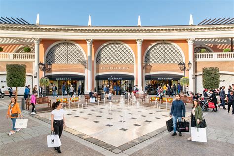 prada outlet castel romano|The best outlet shopping in and around Rome .